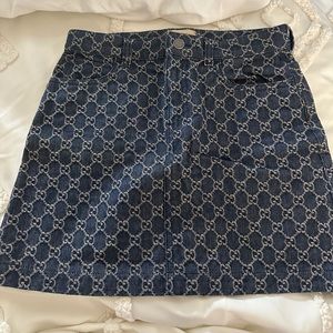 GUCCI KIDS
GG Monogram Denim Skirt Size 10